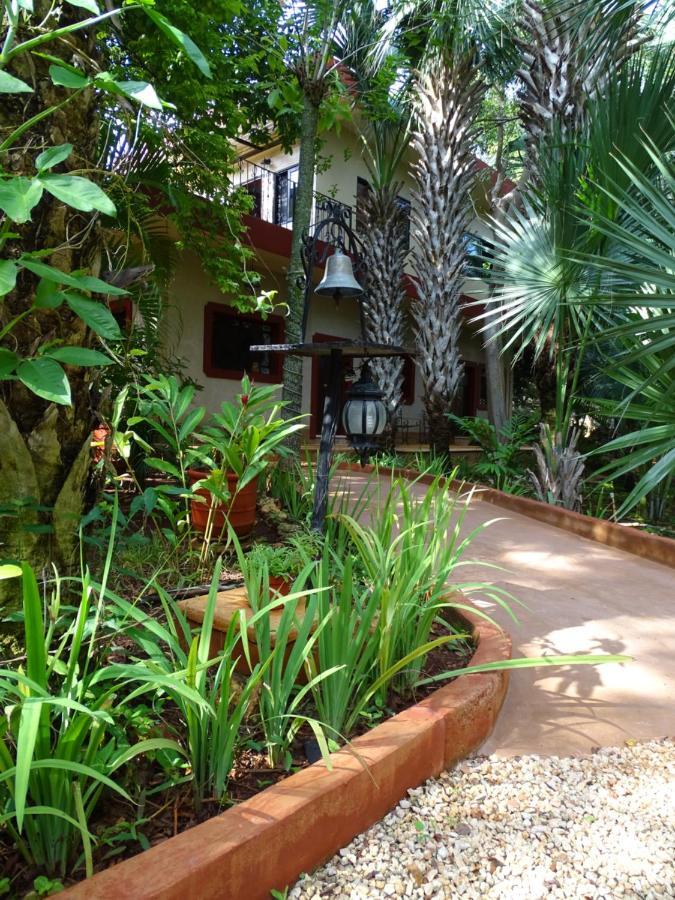 The Flycatcher Inn Retreat Hotel Santa Elena Exterior photo
