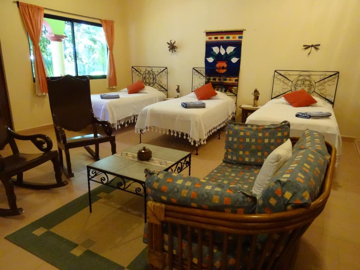 The Flycatcher Inn Retreat Hotel Santa Elena Exterior photo